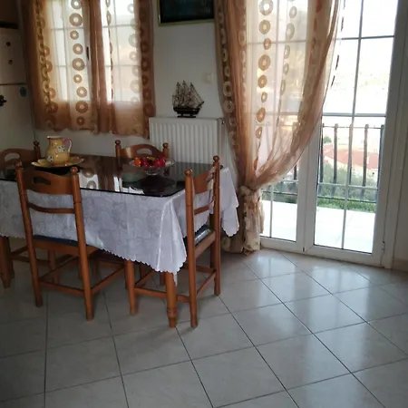 Elena Seaview House *