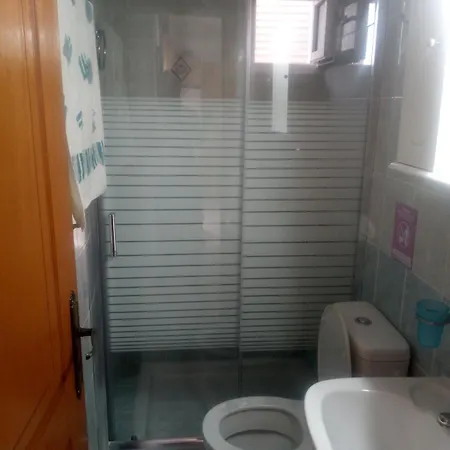 Elena Seaview House 阿尔戈斯托利翁