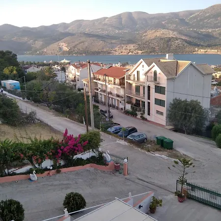 Elena Seaview House Apartmán