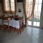 Elena Seaview House *