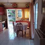 Elena Seaview House Apartment *